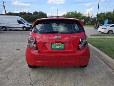 2015 Chevrolet Sonic LT Auto   - Photo 7 - Garland, TX 75042