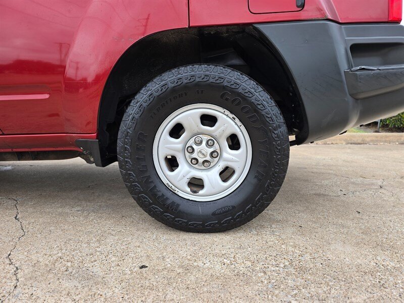 2014 Nissan Xterra X - Photo 4 - Garland, TX 75042