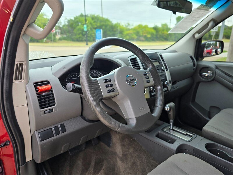 2014 Nissan Xterra X - Photo 13 - Garland, TX 75042