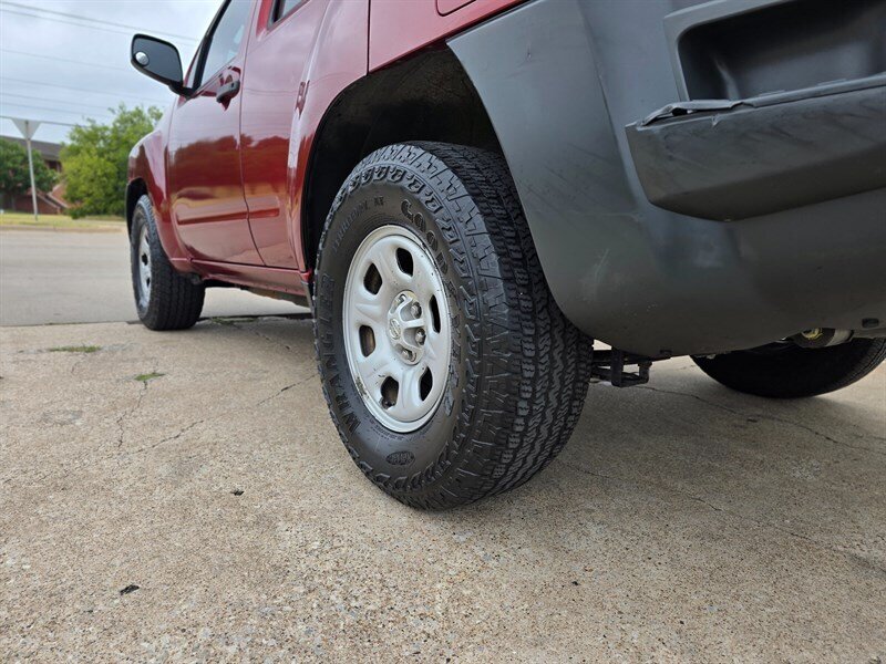 2014 Nissan Xterra X - Photo 5 - Garland, TX 75042