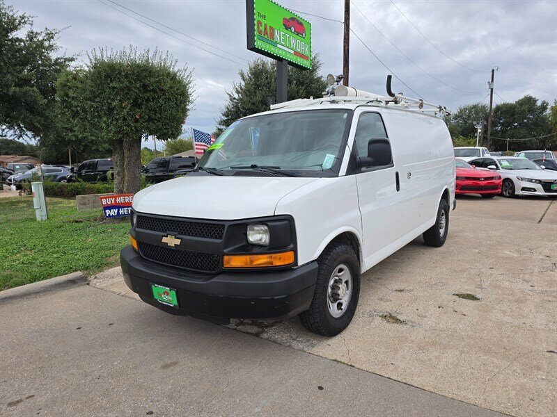 2013 Chevrolet Express 2500 - Photo 2 - Garland, TX 75042
