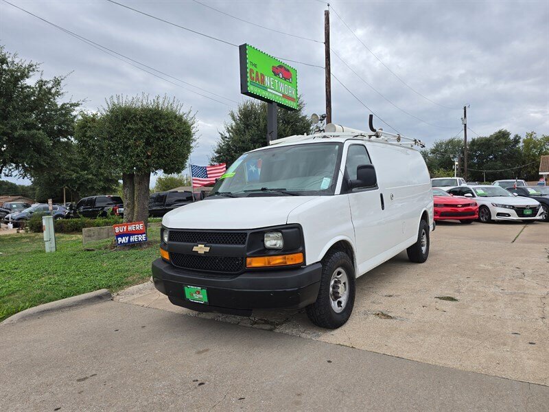 2013 Chevrolet Express 2500   - Photo 1 - Garland, TX 75042