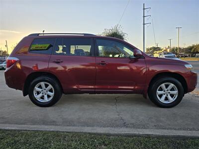 2010 Toyota Highlander   - Photo 9 - Garland, TX 75042