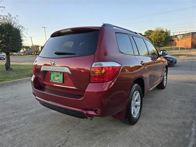 2010 Toyota Highlander   - Photo 8 - Garland, TX 75042