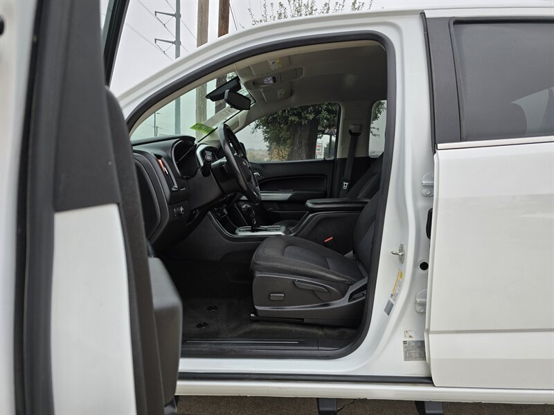 2017 Chevrolet Colorado LT - Photo 14 - Garland, TX 75042