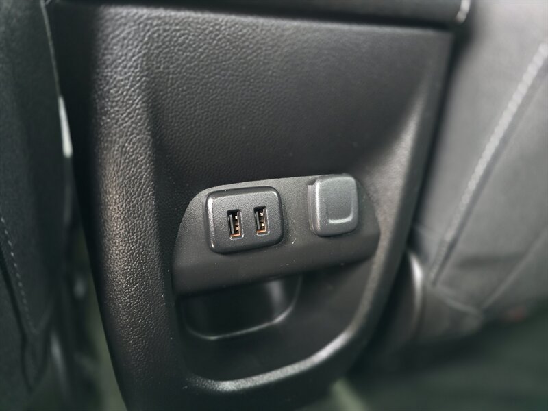 2017 Chevrolet Colorado LT - Photo 16 - Garland, TX 75042