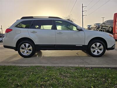 2011 Subaru Outback 3.6R Limited   - Photo 11 - Garland, TX 75042