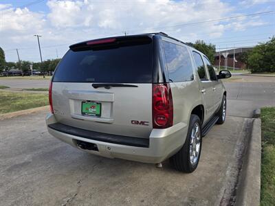 2013 GMC Light Duty Yukon SLT   - Photo 10 - Garland, TX 75042