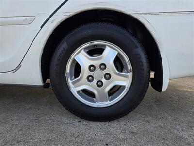 2002 Toyota Camry LE V6   - Photo 4 - Garland, TX 75042