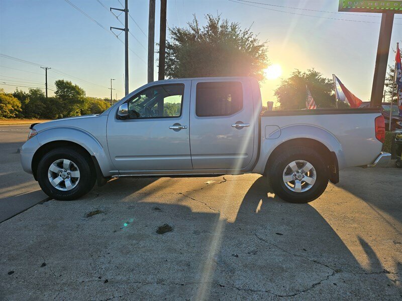 2012 Nissan Frontier SV V6 - Photo 3 - Garland, TX 75042