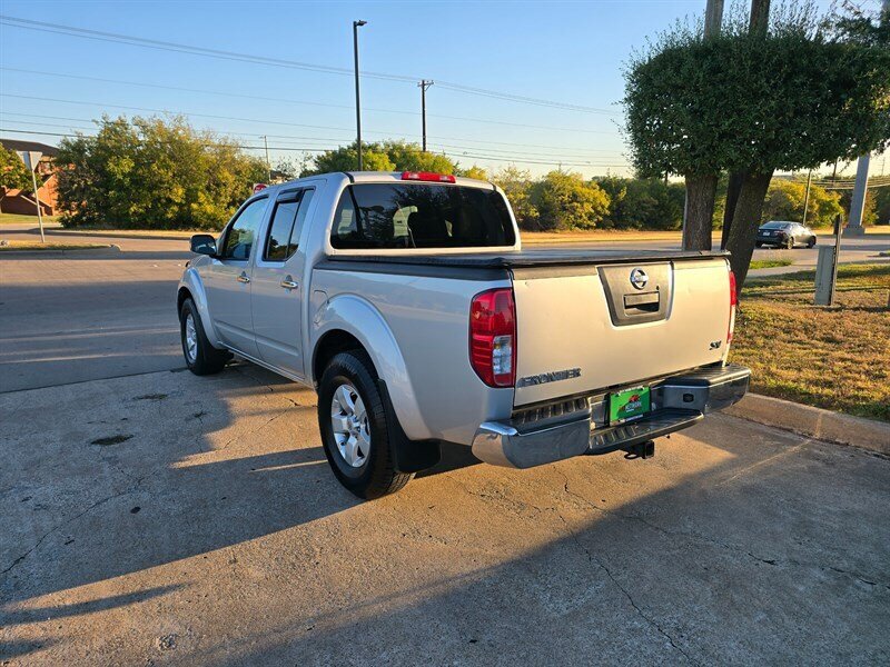 2012 Nissan Frontier SV V6 - Photo 6 - Garland, TX 75042