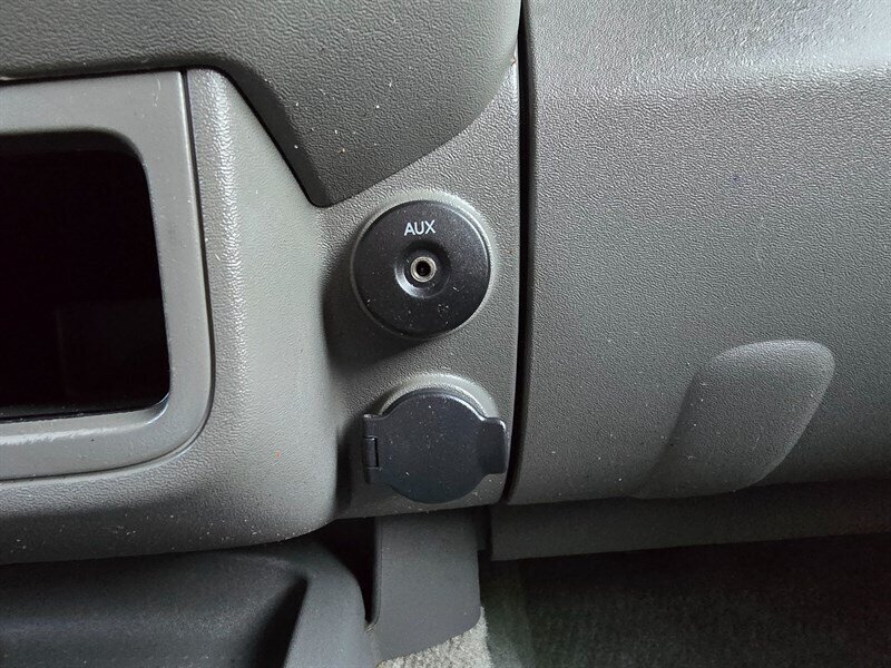 2012 Nissan Frontier SV V6 - Photo 20 - Garland, TX 75042