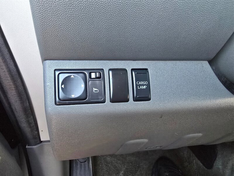 2012 Nissan Frontier SV V6 - Photo 14 - Garland, TX 75042