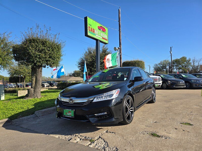 2017 Honda Accord Hybrid Touring   - Photo 1 - Garland, TX 75042