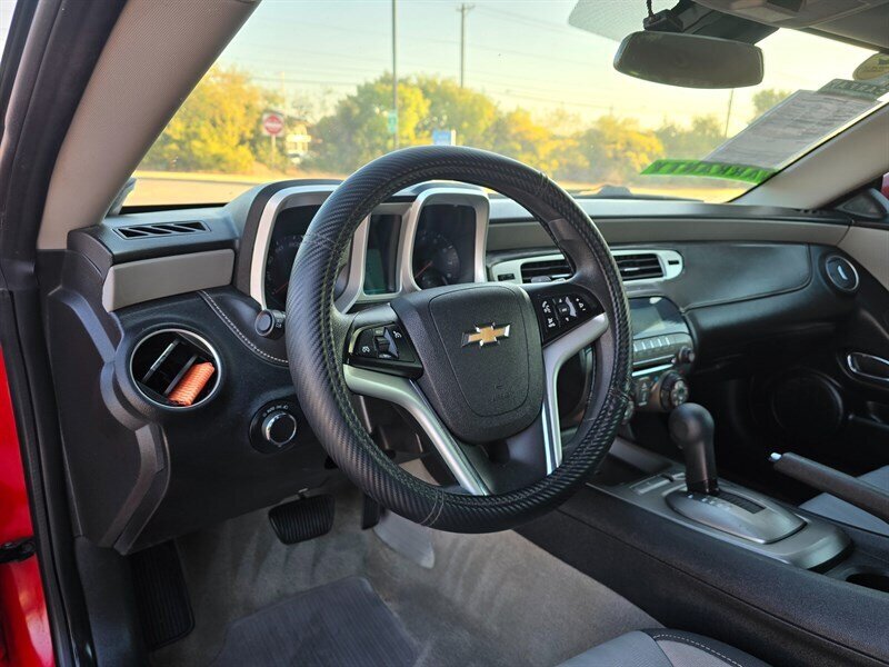 2014 Chevrolet Camaro LS - Photo 13 - Garland, TX 75042