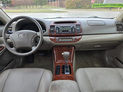 2006 Toyota Camry XLE V6   - Photo 16 - Garland, TX 75042