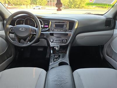 2012 Kia Optima LX   - Photo 15 - Garland, TX 75042