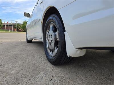 2003 Toyota Avalon XL   - Photo 5 - Garland, TX 75042