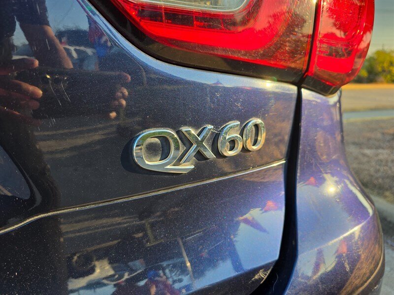 2018 INFINITI QX60 - Photo 8 - Garland, TX 75042