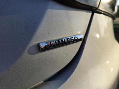 2015 Hyundai SONATA Hybrid Limited   - Photo 9 - Garland, TX 75042