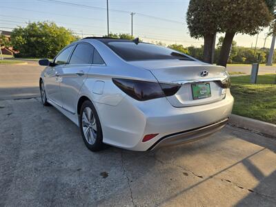 2015 Hyundai SONATA Hybrid Limited   - Photo 7 - Garland, TX 75042