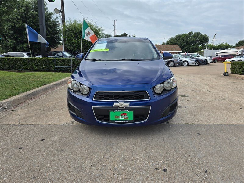 2014 Chevrolet Sonic LT Auto - Photo 12 - Garland, TX 75042