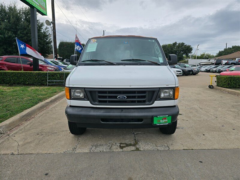 2003 Ford E-Series Van E-350 SD - Photo 12 - Garland, TX 75042