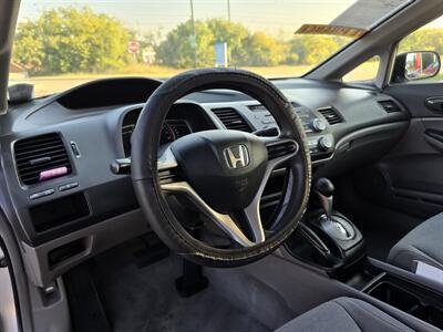 2009 Honda Civic DX-VP   - Photo 12 - Garland, TX 75042