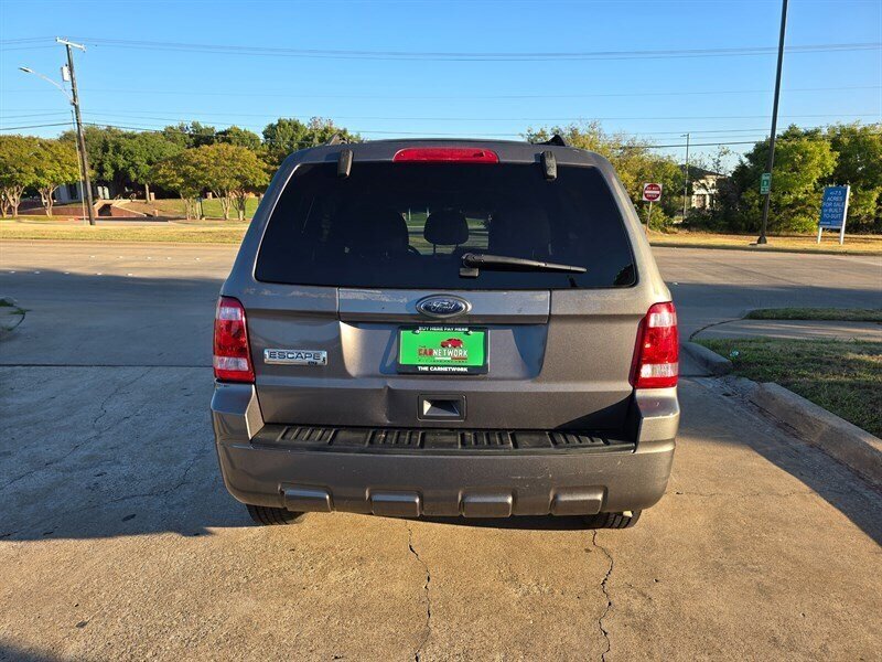 2012 Ford Escape XLT - Photo 9 - Garland, TX 75042