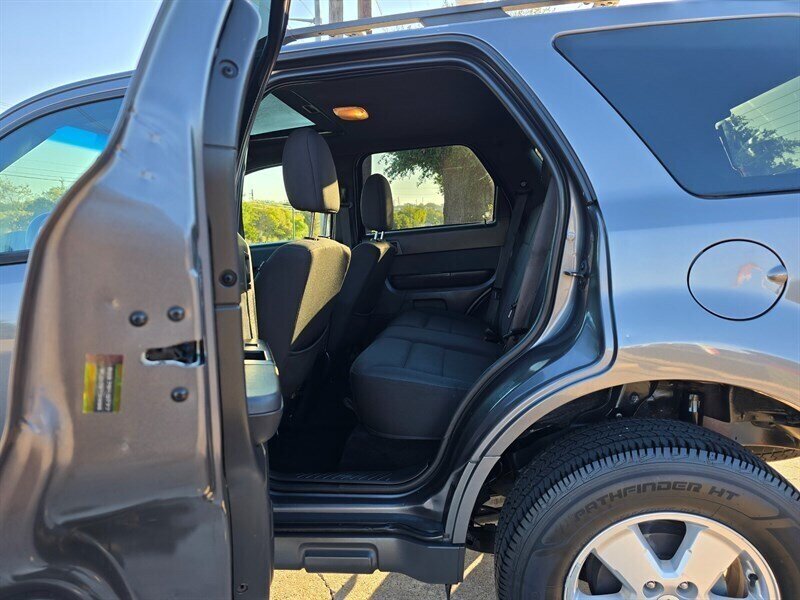 2012 Ford Escape XLT - Photo 17 - Garland, TX 75042