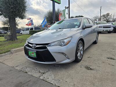 2016 Toyota Camry SE   - Photo 2 - Garland, TX 75042