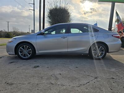 2016 Toyota Camry SE   - Photo 3 - Garland, TX 75042