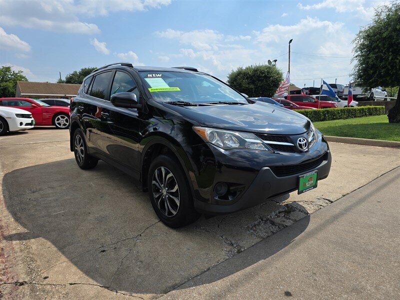 2013 Toyota RAV4 LE - Photo 11 - Garland, TX 75042