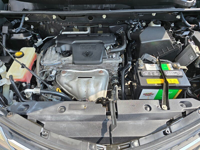 2013 Toyota RAV4 LE - Photo 13 - Garland, TX 75042