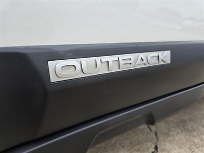 2011 Subaru Outback 3.6R Limited   - Photo 3 - Garland, TX 75042