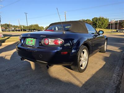 2007 Mazda MX-5 Miata Sport   - Photo 11 - Garland, TX 75042