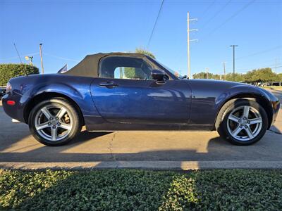 2007 Mazda MX-5 Miata Sport   - Photo 12 - Garland, TX 75042