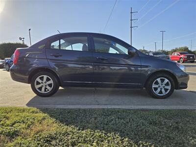 2010 Hyundai ACCENT GLS - Photo 9 - Garland, TX 75042