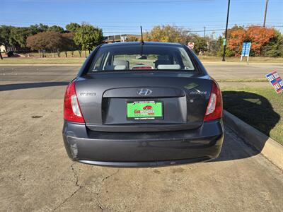 2010 Hyundai ACCENT GLS - Photo 7 - Garland, TX 75042