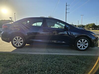 2024 Toyota Corolla LE - Photo 9 - Garland, TX 75042