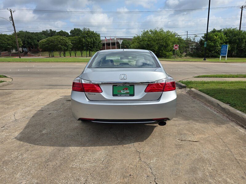 2014 Honda Accord EX-L - Photo 7 - Garland, TX 75042