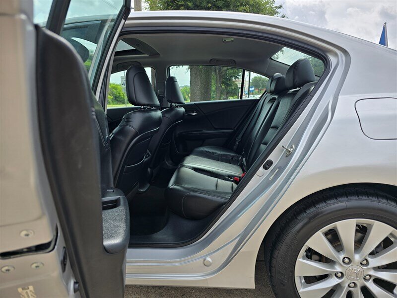 2014 Honda Accord EX-L - Photo 15 - Garland, TX 75042
