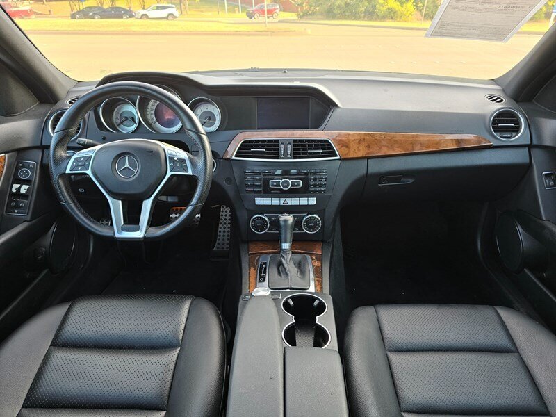2012 Mercedes-Benz C 250 Sport - Photo 21 - Garland, TX 75042