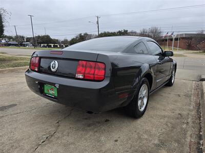 2009 Ford Mustang V6 Premium   - Photo 8 - Garland, TX 75042