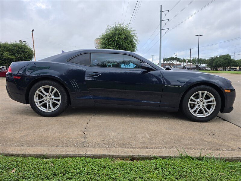 2015 Chevrolet Camaro LS - Photo 9 - Garland, TX 75042