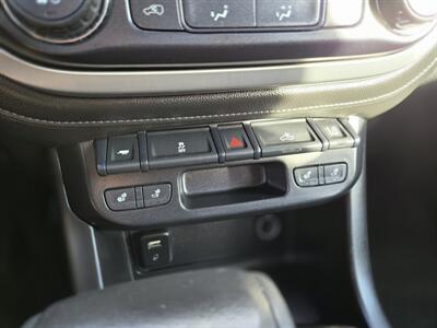 2016 GMC Canyon SLT   - Photo 19 - Garland, TX 75042