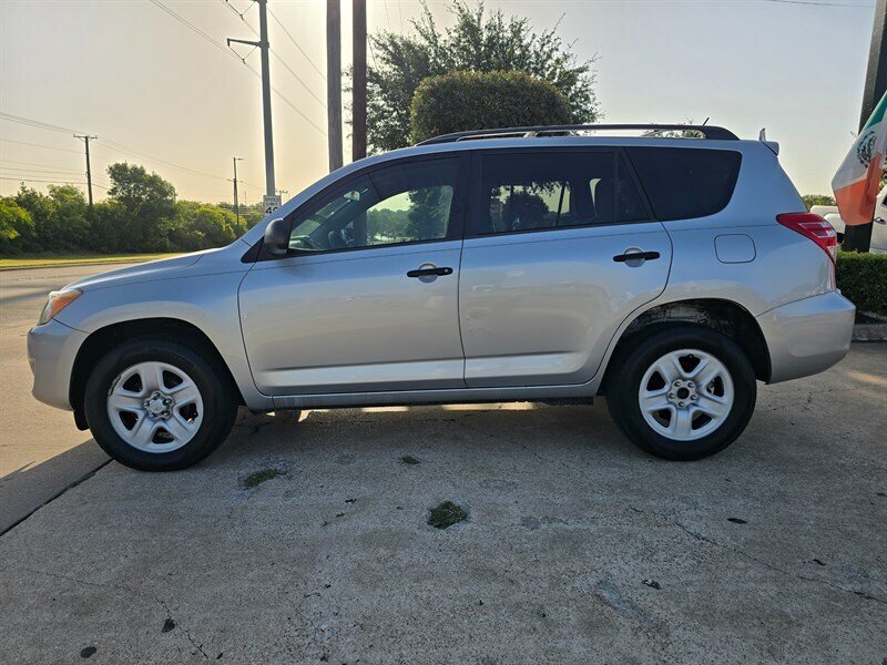 2012 Toyota RAV4 - Photo 3 - Garland, TX 75042