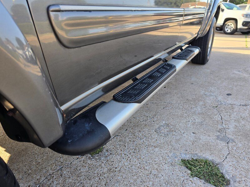 2006 Toyota Tundra SR5 - Photo 4 - Garland, TX 75042