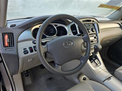 2004 Toyota Highlander V6   - Photo 13 - Garland, TX 75042