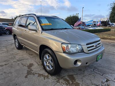 2004 Toyota Highlander V6   - Photo 10 - Garland, TX 75042